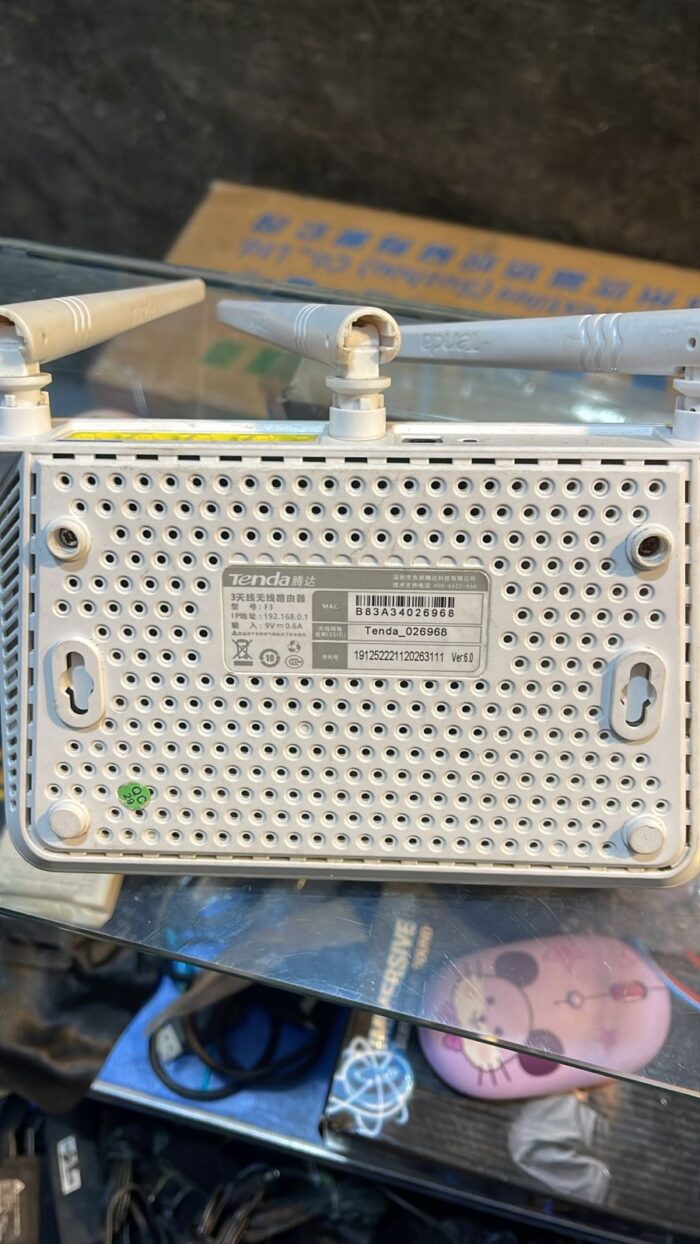 Tenda F3 Wifi Extender (Branded) - Image 2