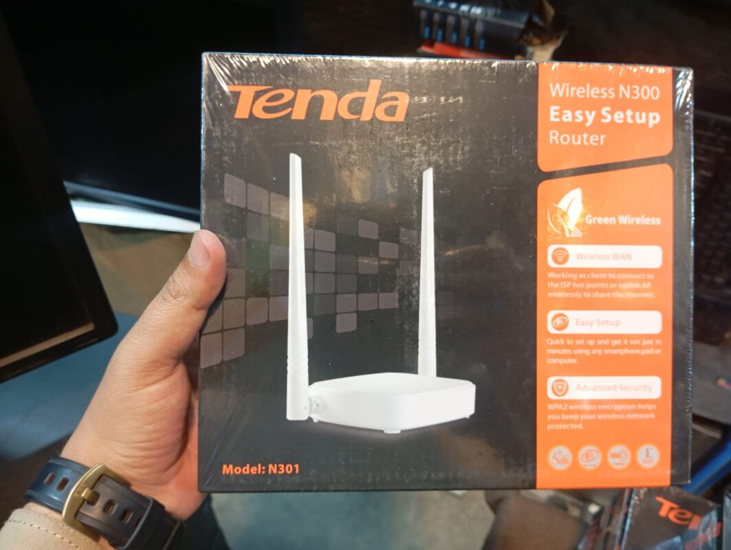 TENDA Wireless N300 Easy Setup Router (Model N301)
