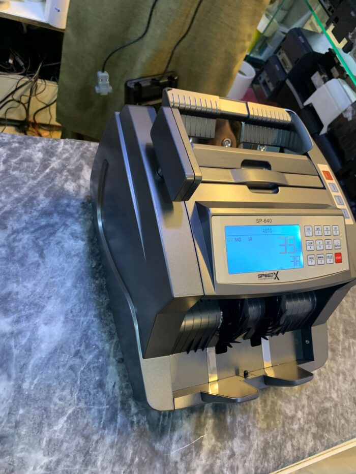 SpeedX SP-640 cash counting machine